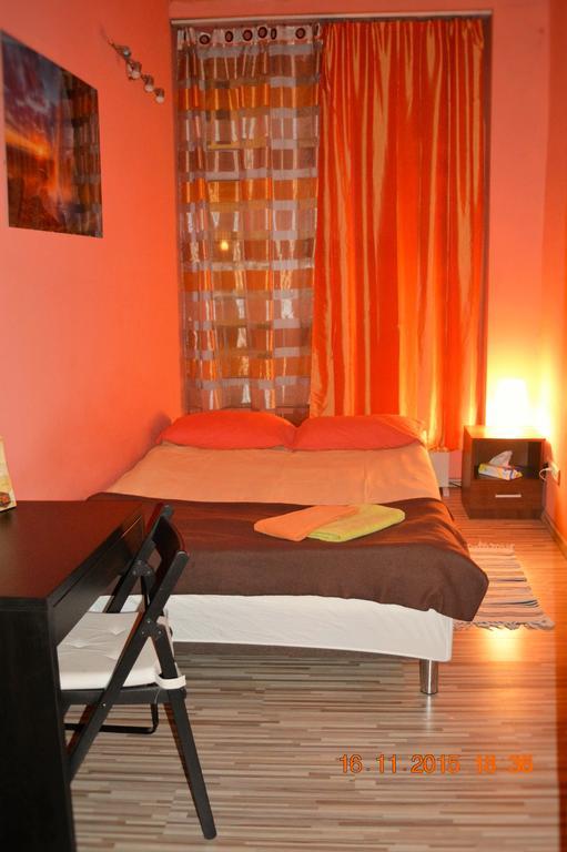 Honey Hostel Krakau Buitenkant foto