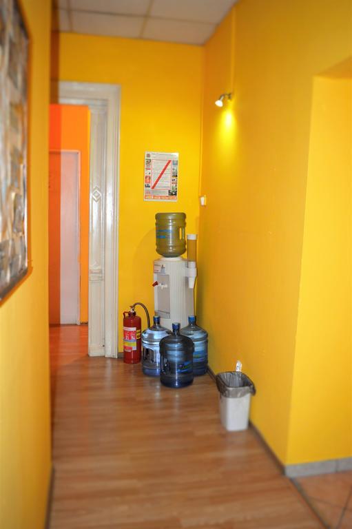 Honey Hostel Krakau Buitenkant foto