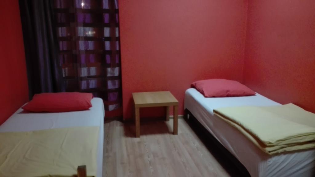 Honey Hostel Krakau Buitenkant foto